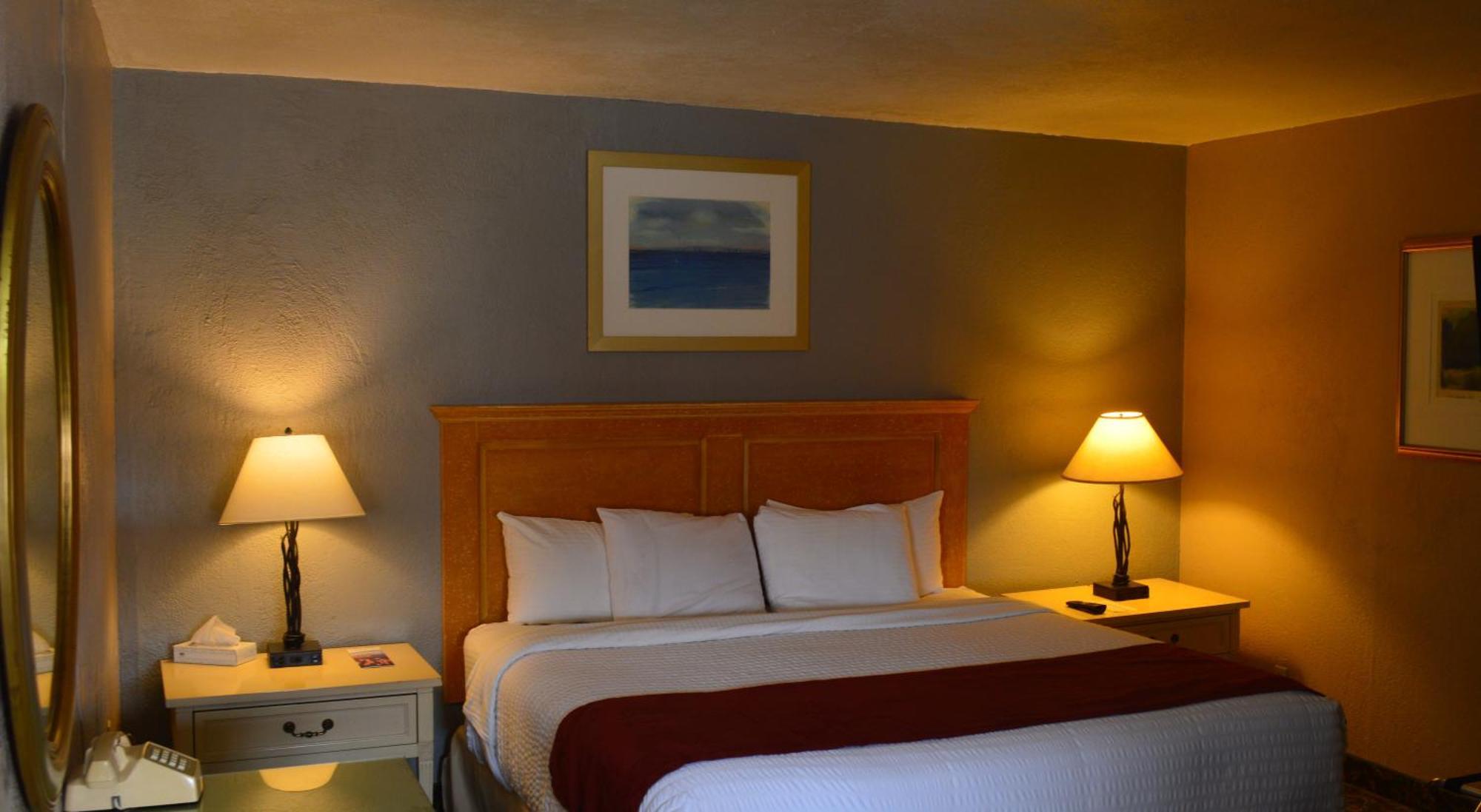 Mexican Hotel 4*